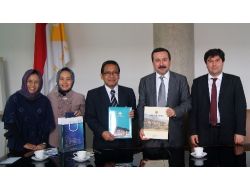 Selçuk Üniversitesi, Endonezya İle Eğitim Köprüsü Kuruyor