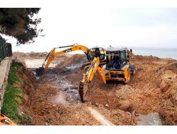 Darıca'da Pirireis Ve Nene Hatun Dereleri Islah Ediliyor