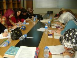 Velilere 'Annelik Sanatı' Semineri