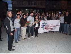 Şavşatlı Minik Öğrenciler Üniversiteli Ağabeyleri İle Buluştu