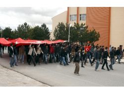Sivas’ta Ülkücü Öğrencilerden Protesto Yürüyüşü