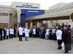 Dörtçelik Çocuk Hastanesi Doktorları Dr. Arslan’ı Andı