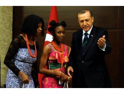 Erdoğan'dan Dünya Çocuklarına Kardeşlik Vurgusu: Hepimiz Adem Ve Havva'danız