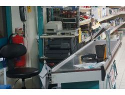 "Yakalanacağımı Biliyorum Ama Bu Paraya İhtiyacım Var" Deyip Market Soydu