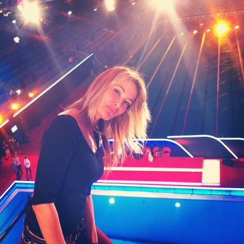 Özçelik Çok Geçmeden Kovuldu