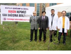 Kutlu Doğum Dolayısıyla Kan Bağış Kampanyası Düzenlendi