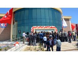 Türkiye'nin En Büyük Fakülte Kütüphanesi Açıldı