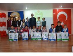 Başarılı Öğrenci Ve Öğretmenler Ödüllendirildi