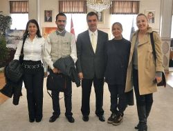 Yonca Evcimik’den Gençlere Girişimcilik Dersi