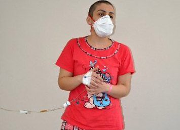 BAKAN 'EKSİK İLAÇ YOK' DEDİ