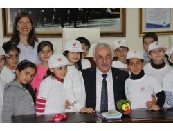 Öğrenciler İyilik İçin Yarışıyor