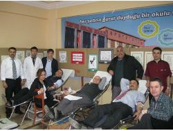 Yavuz Selim Koleji'nde Kan Bağışı Kampanyası Düzenlendi