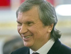 Time’ın Listesine Putin’in Sağ Kolu Seçin Girdi