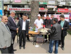Edremit'te Kutlu Doğum Pilavı Ve Ayran Dağıtıldı