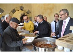 Yozgat'ta Kutlu Doğum Haftası Dolayısıyla Bin 500 Kişilik Yemek Dağıtıldı