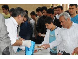 Viranşehir'de Bin 500 Kişiye Tirit Yemeği Dağıtıldı