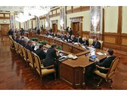 Rusya’da Halk Hükümete “c” Notu Verdi