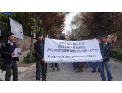 Aü Öğrencileri, Üniversitelerdeki Olayları Protesto Etti