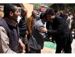 Vanlılar: Kılıçdaroğlu Ve Bahçeli Barış Sürecine Köstek Olmasın