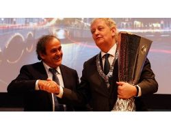 Uefa Avrupa Ligi Kupası Amsterdam'da