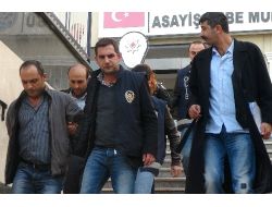 Sahte Polislerden Sahte Sigara Operasyonu