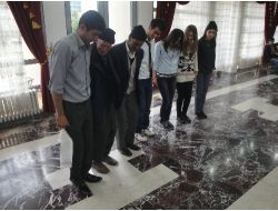 Gönüllü Öğrenciler Huzurevi Sakinlerini Yalnız Bırakmadı