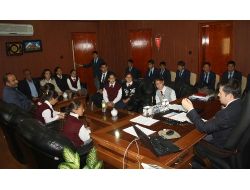 Goncalı Ortaokulu Öğrencilerinden Ağrı Milli Eğitim Müdürü Başak’a Ziyaret