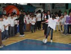 Gençler Spor Salonunu Doldurdu