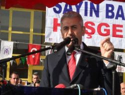 Bakan Yıldırım, Muhalefete Su Böreği İle Bölünmüş Yol Tarifi Yaptı