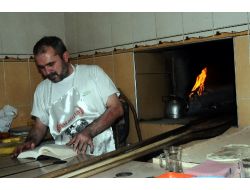 Peygamber Sevgisi Engel Tanımıyor