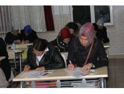 Aksaray'da Peygamber Efendimiz İçin 4 Bin Kişi Sınava Girdi.