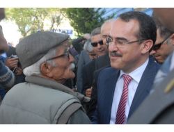 "Ülkeyi Sevmek Onu Güçlü Kılmakla Olur"