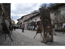 İskilip'teki Fotoğraf Sergisine 150 Yıllık Tarihi Kapıdan Giriliyor