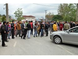 Kentsel Dönüşüme Tepkili Romanlar, Bakan Çağlayan'ın Yolunu Kesmek İstedi