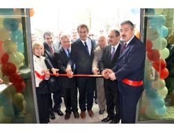 Prof. Dr. Günay, Doğum Gününde Kendi Adını Taşıyan Kütüphaneyi Açtı