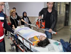 Ambulans Kaza Yaptı: 4 Sağlık Görevlisi Yaralandı, Hasta Kurtarılamadı