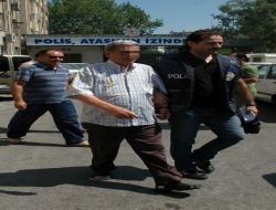 İzmir'de Otele Fuhuş Baskını