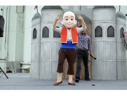 Çocuklar, Keloğlan'la Masallar Köyünde Buluştu