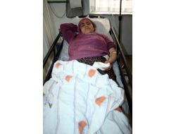 Gelin, Kocası İle Tartıştı, Kaynanasını Bıçakladı