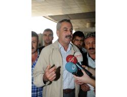 Libya'da Rehin Kalan İşçileri Dışişleri Bakanlığı Kurtardı