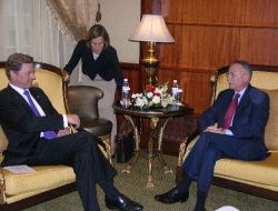 İKT Genel Sekreteri İhsanoğlu, Almanya Dışişleri Bakanı Westerwelle İle Bir Araya Geldi!.