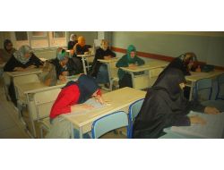 Akyazı’da Umre Ödüllü Kitap Okuma Yarışması Yapıldı