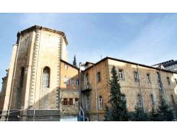 Napolyon’un Yapımına Yardım Ettiği Bina Kültüre Hizmet Ediyor