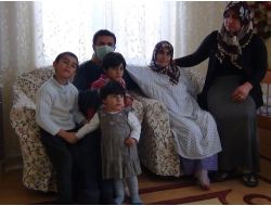 Annesinin Böbreğiyle Hayata Tutundu