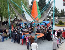 Çocuklar Festivalde Hem Yarıştı Hem De Eğlendi