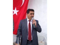 Köylüler Nisan Ayının Yağmurlu Geçmesinden Dolayı Şükür Duasına Çıktı