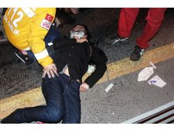 Bakırköy'de Kaza: 3 Yaralı