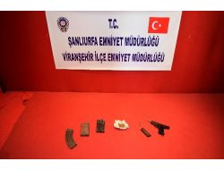 Viranşehir'de Ruhsatsız Silah Ve Esrar