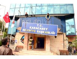 Karacabey Belediyesi’ne 'Tc'li Tabelası