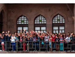 Bakan Avcı, 66 Öğrenci İle 1. Tbmm Binasını Gezdi